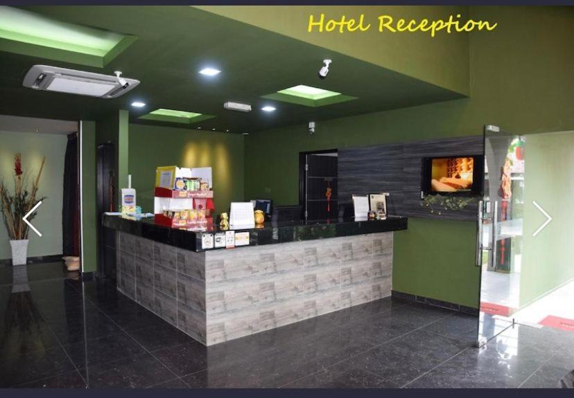 I Garden Hotel Ipoh Exterior photo