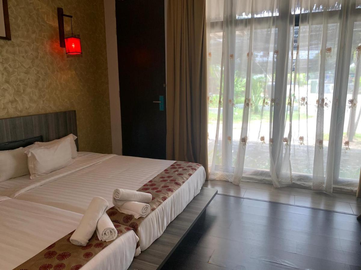 I Garden Hotel Ipoh Exterior photo