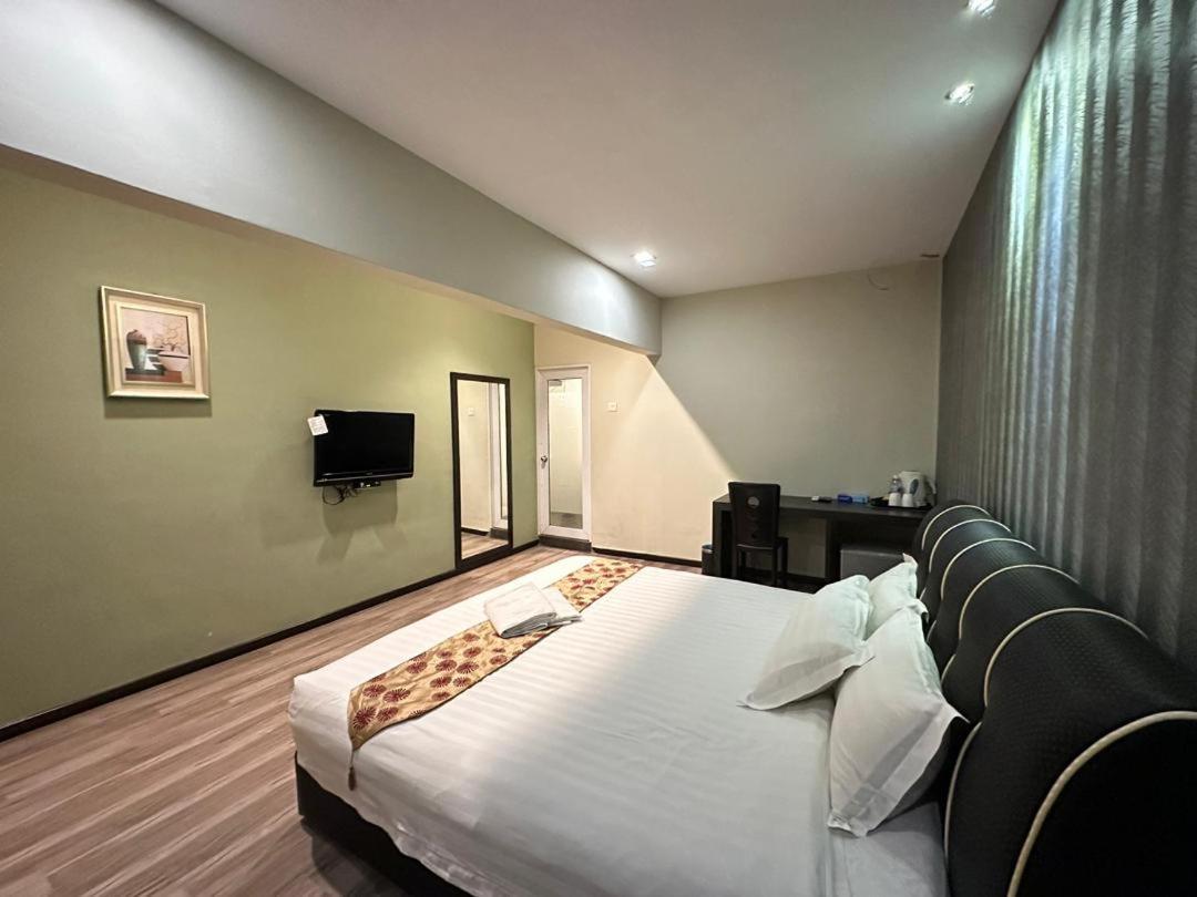 I Garden Hotel Ipoh Exterior photo